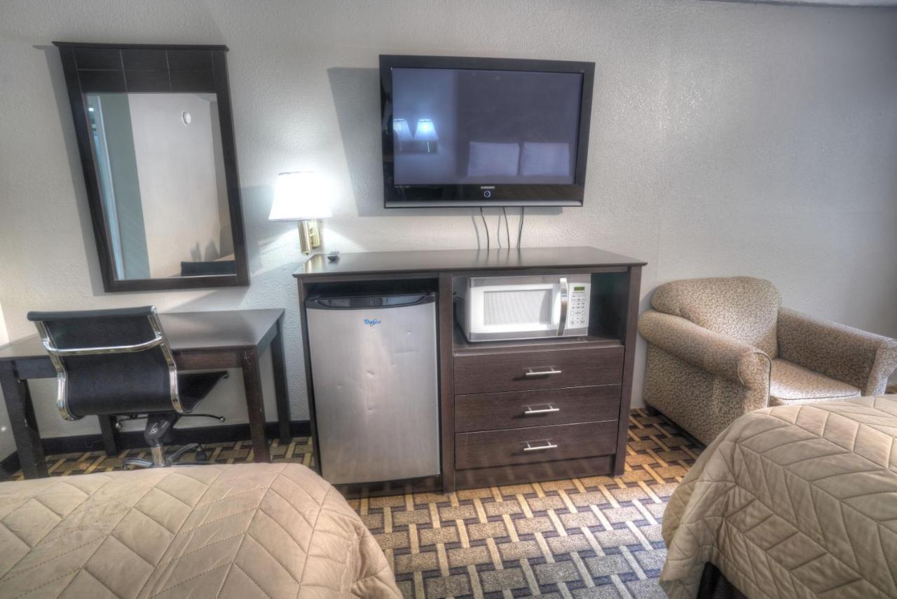 Amerivu Inn & Suites - Helen - Downtown 外观 照片