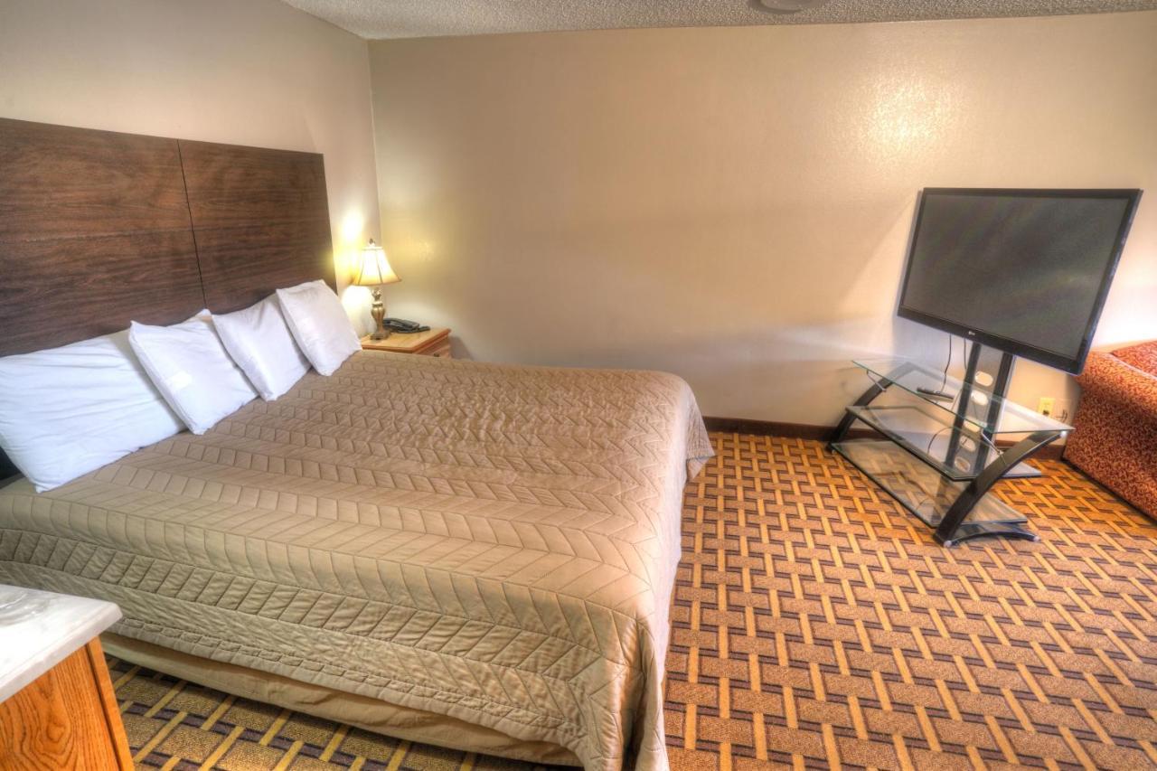 Amerivu Inn & Suites - Helen - Downtown 外观 照片