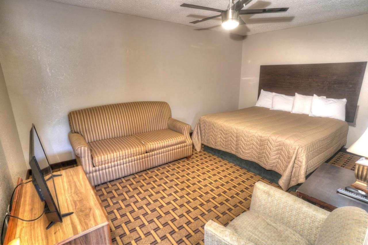 Amerivu Inn & Suites - Helen - Downtown 外观 照片