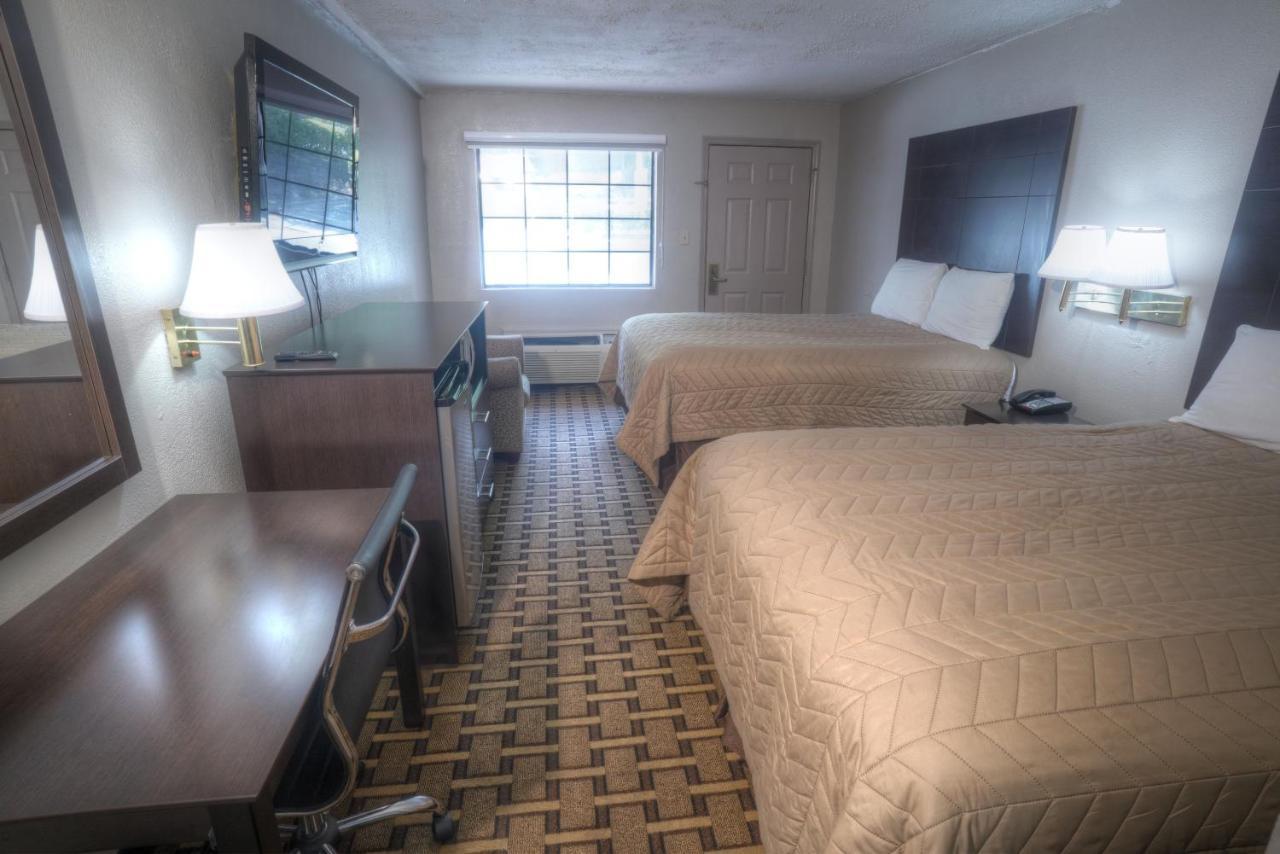 Amerivu Inn & Suites - Helen - Downtown 外观 照片